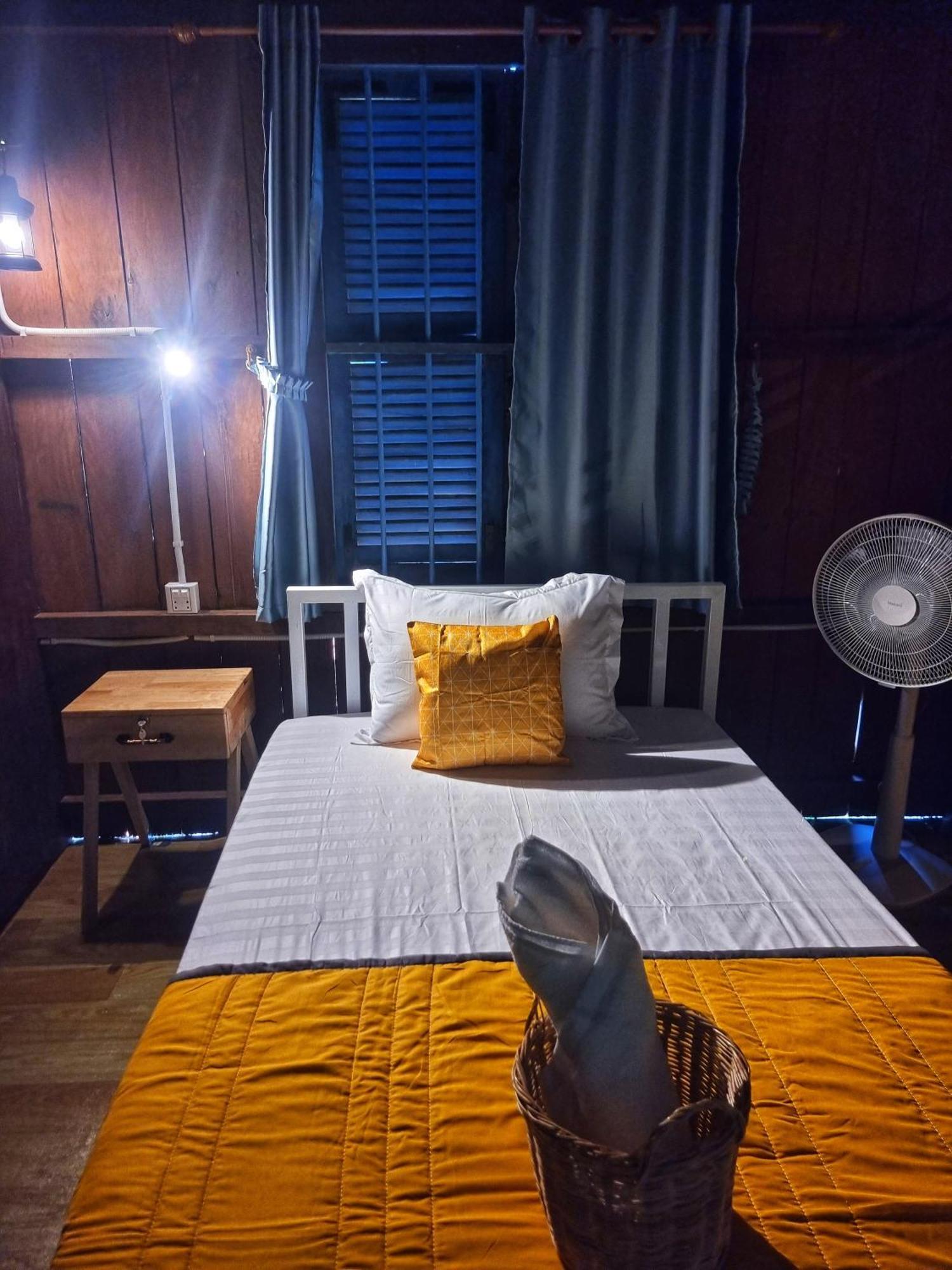 Discover Kratie Homesetay Esterno foto